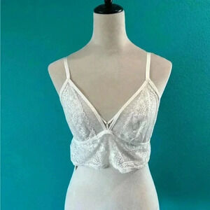 New with tags aerie white lace bralette in size large